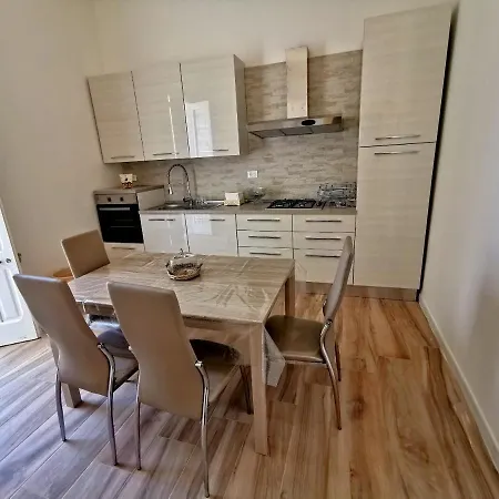 Salenteden Vila Taviano (Lecce)